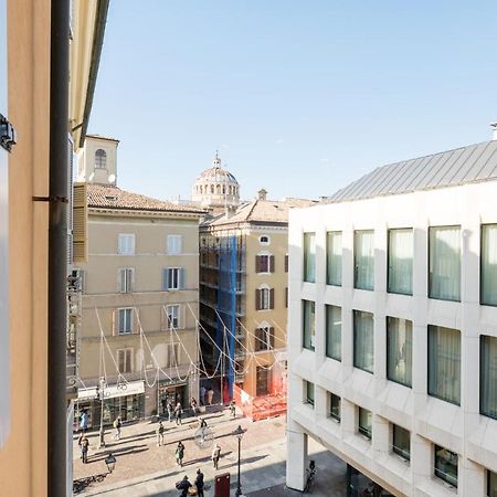Raffinato Apt Vicino A Piazza Garibaldi X5 Parma Exterior photo